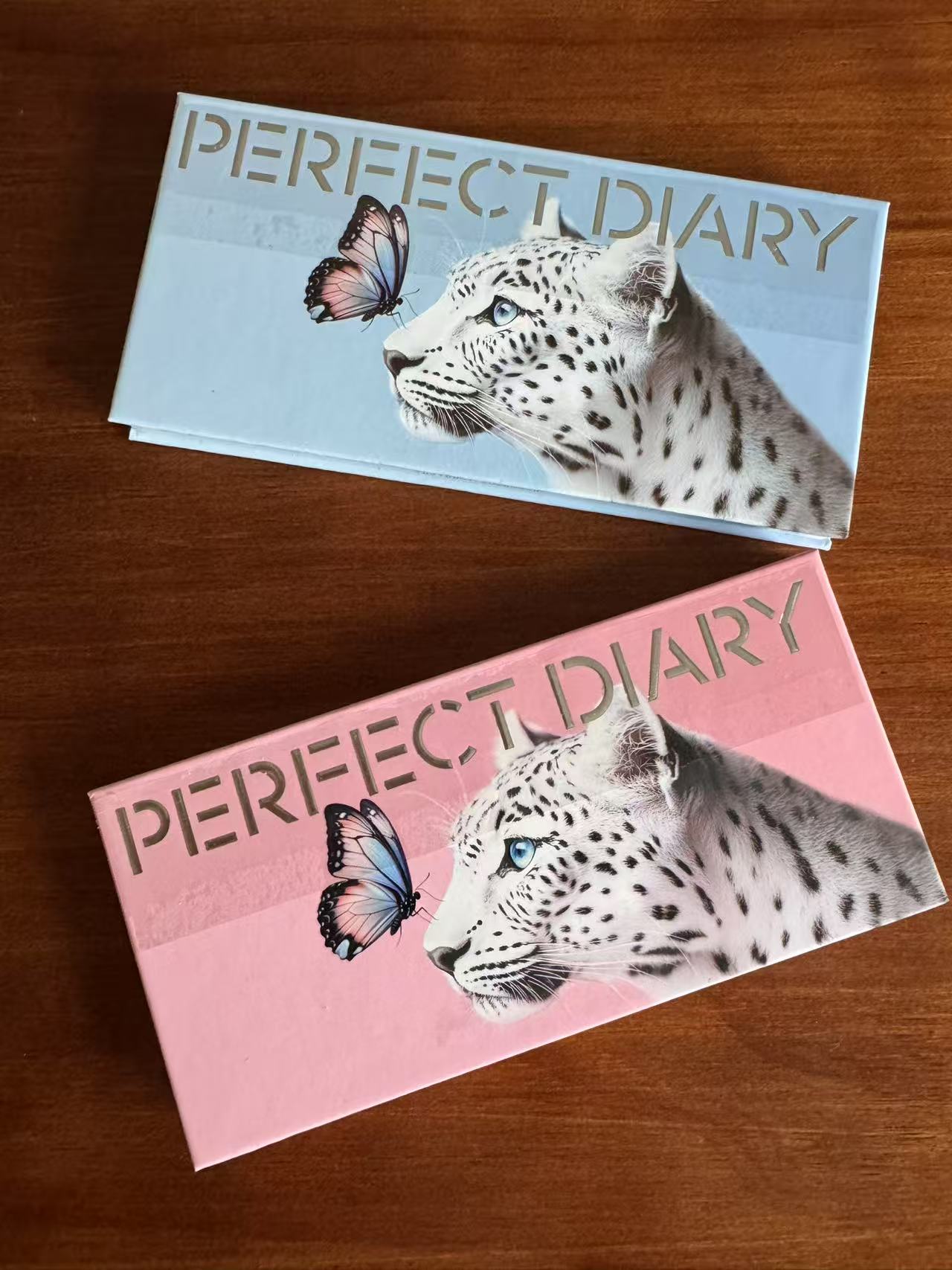 Explorer Eyeshadow 20 Butterfly and Snow Leopard - Soft Pink 14g