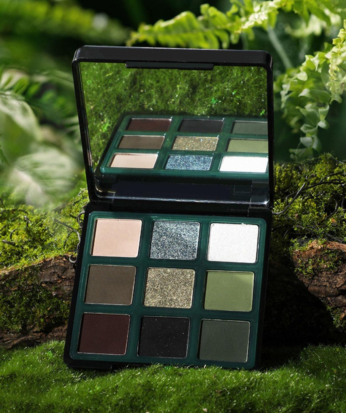 【NEW 709】HOLD LIVE Paris Garden Eyeshadow Palette HL527 - Chic Decent