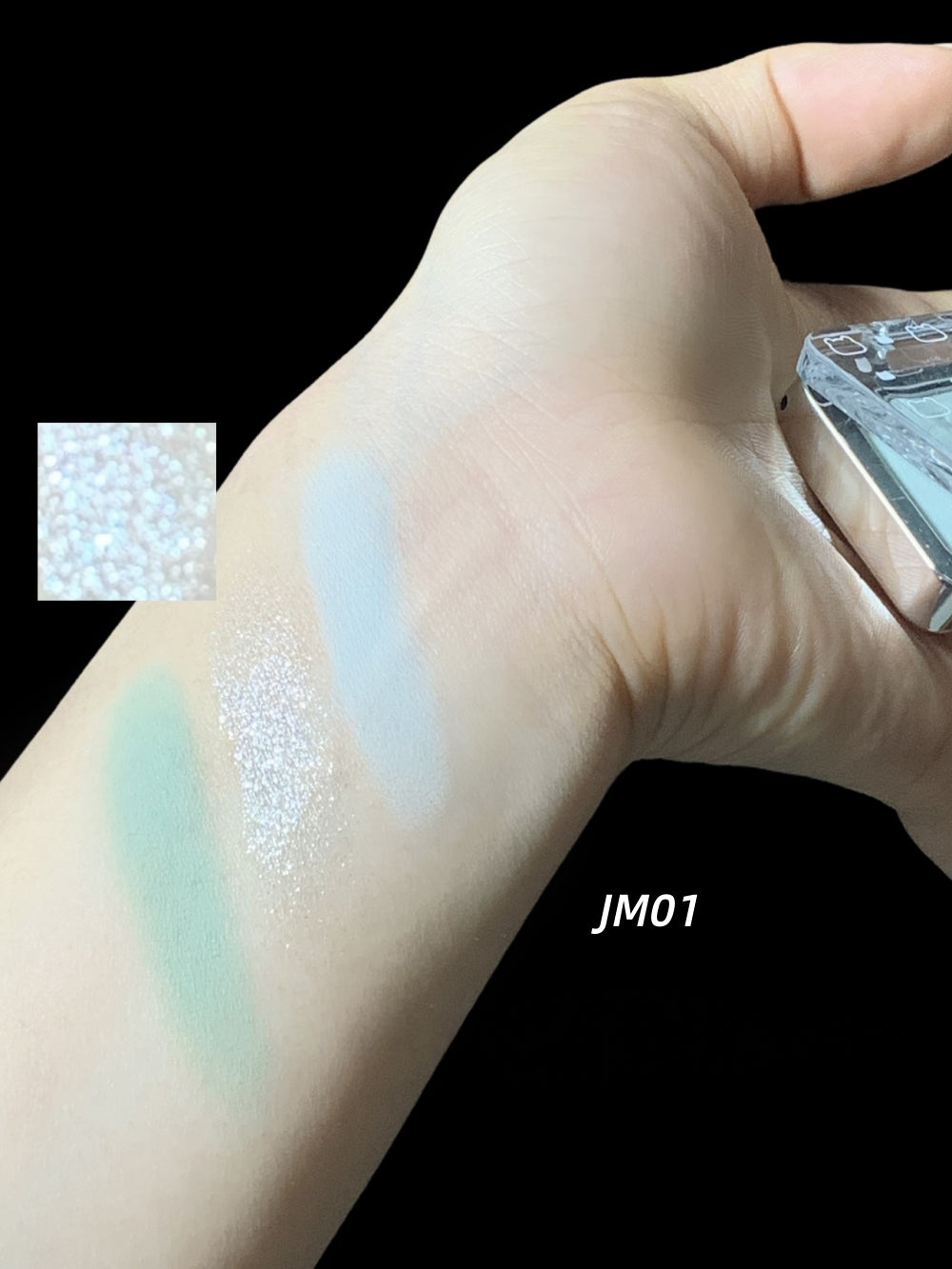LEEMEMBER - Tri-color Eye Shadow 4.8g