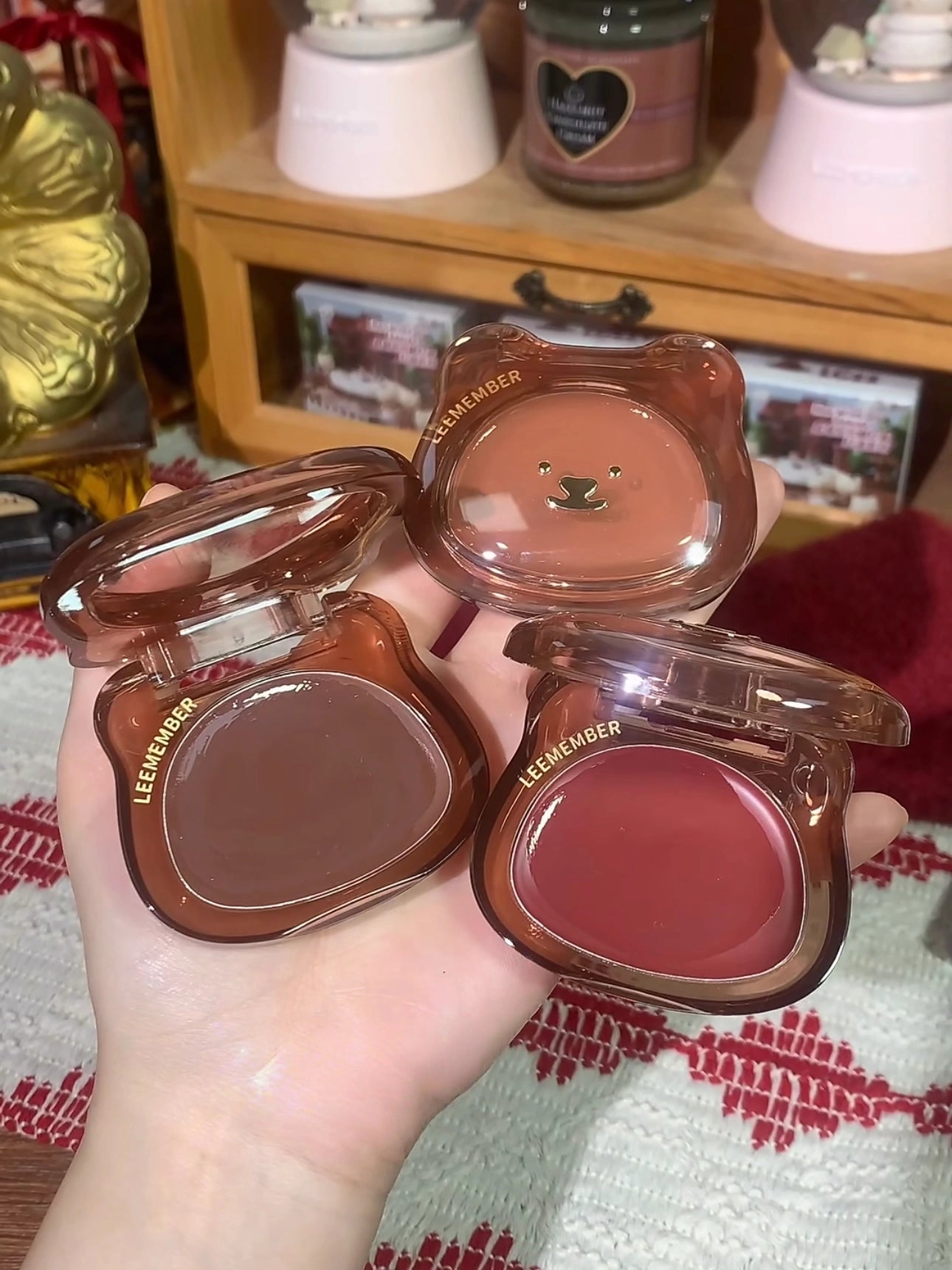 LEEMEMBER - Purple Floral Bear Hydrating Cream Blush 4g