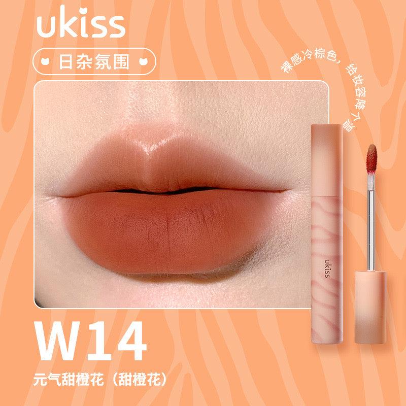 UKISS Ginger Cat Trek 水润唇膏 3.3g